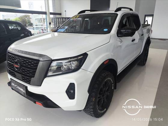 NISSAN FRONTIER 2.3 16V TURBO DIESEL PRO4X CD 4X4 AUTOMÁTICO